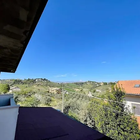 Apartment Casa Nonna Ester Spoltore